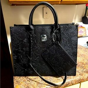 Betsey Johnson skull bag